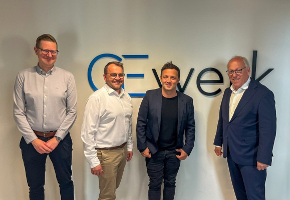 Unternehmensbesuch des Oberbürgermeisters Pit Clausen